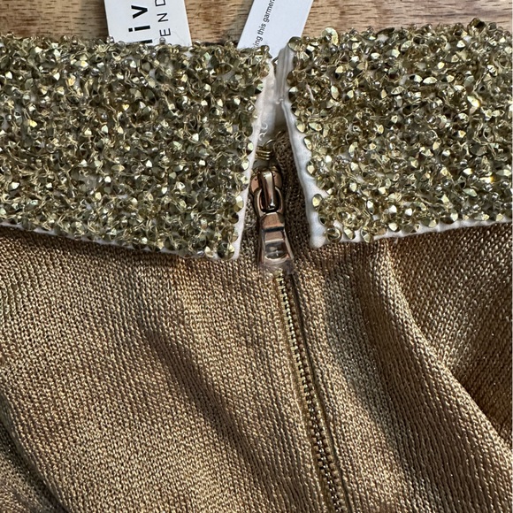 Alice+Olivia Dia Gold Metallic Sweater with Removable Embellished Collar - Small - Picture 8 of 15